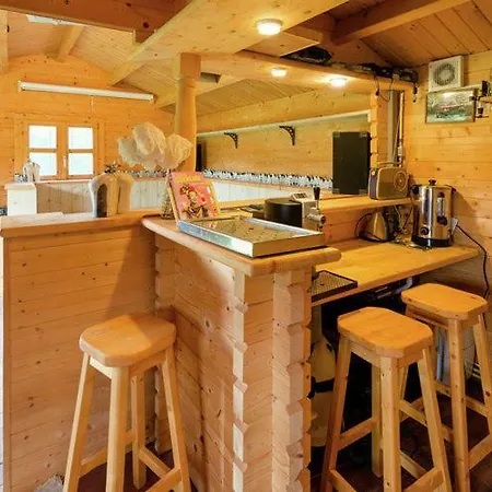 Le Jeune Marronnier Bed and Breakfast Robertville