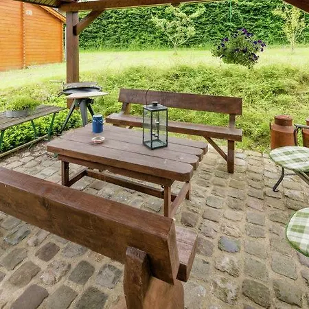 Le Jeune Marronnier Bed and Breakfast *